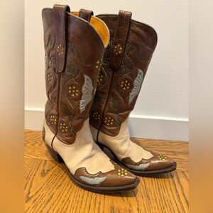 Stallion Boot Company - Butterfly inlay cowboy boots